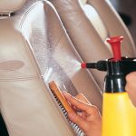 Чем почистить тканевые сиденья в автомобиле